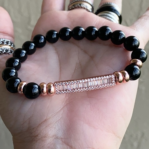 Rose gold baguette cz bar & black onyx beads - Picture 3 of 8